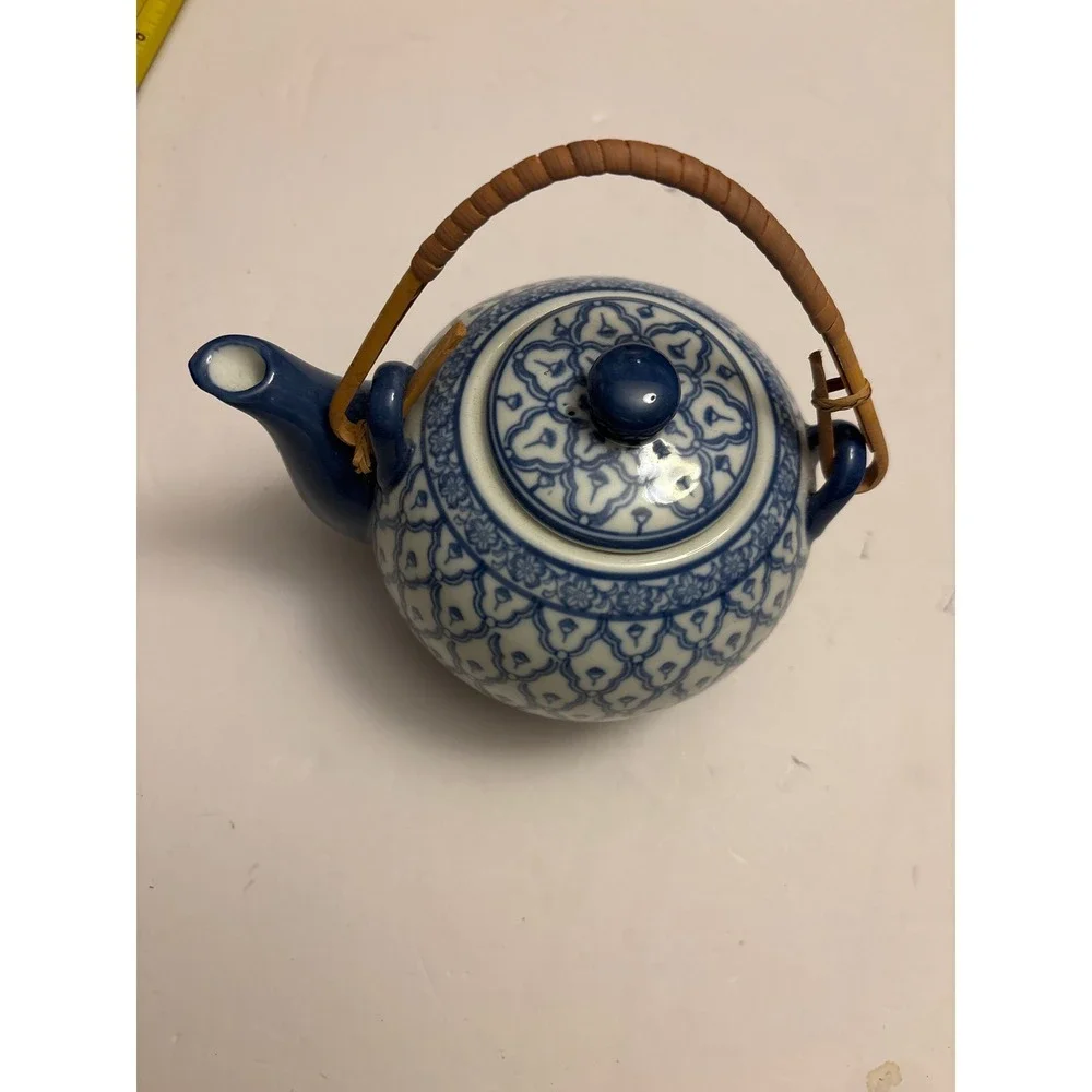 Nantucket‎ Blue White Ceramic Teapot Wicker Handle Decorative Asian Style